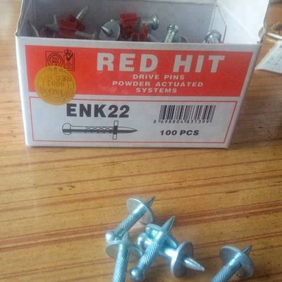 Proteja o teto com pinças de concreto para unhas de 32 mm RED HIT e diafragma de 12 mm